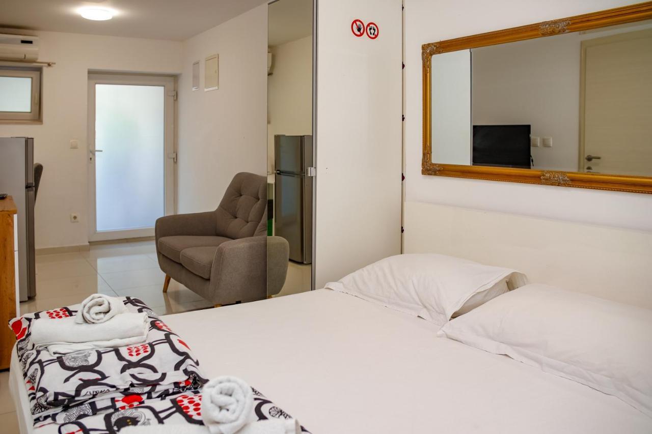 Studio Apartman Ξενοδοχείο Σπλιτ Εξωτερικό φωτογραφία