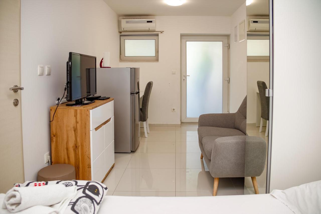 Studio Apartman Ξενοδοχείο Σπλιτ Εξωτερικό φωτογραφία